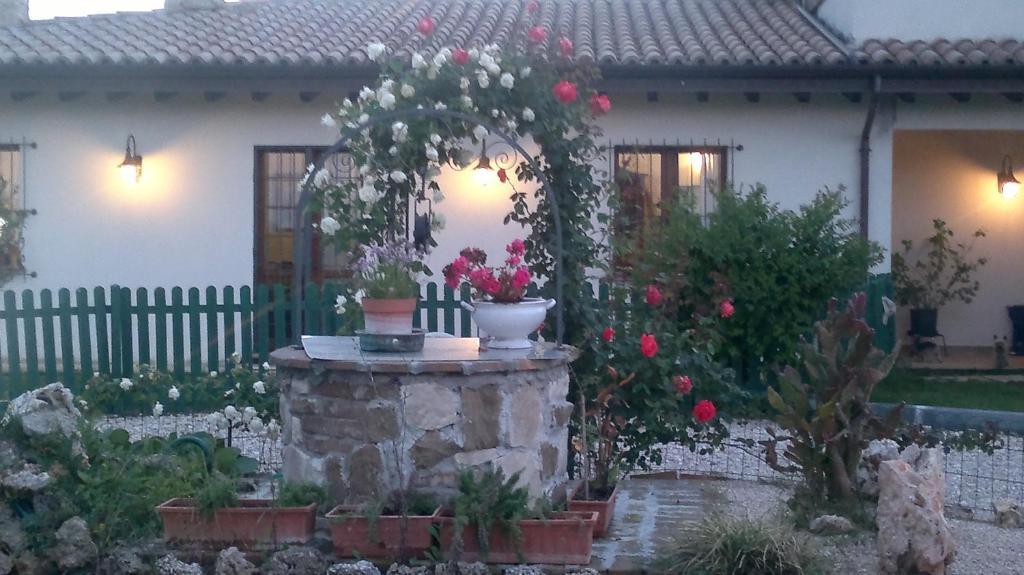 B&B Villa Barbarossa Petrignano Exterior photo